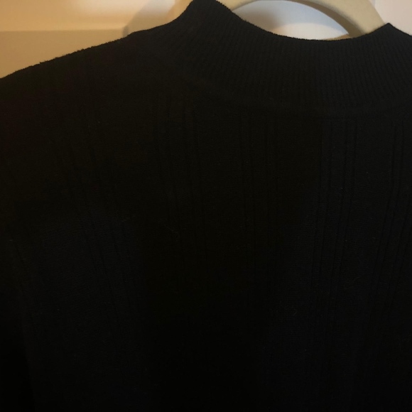 Highneck Ribbed Long Sleeve - Picture 2 of 3